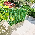 Luxury Villa Minerva Gardens